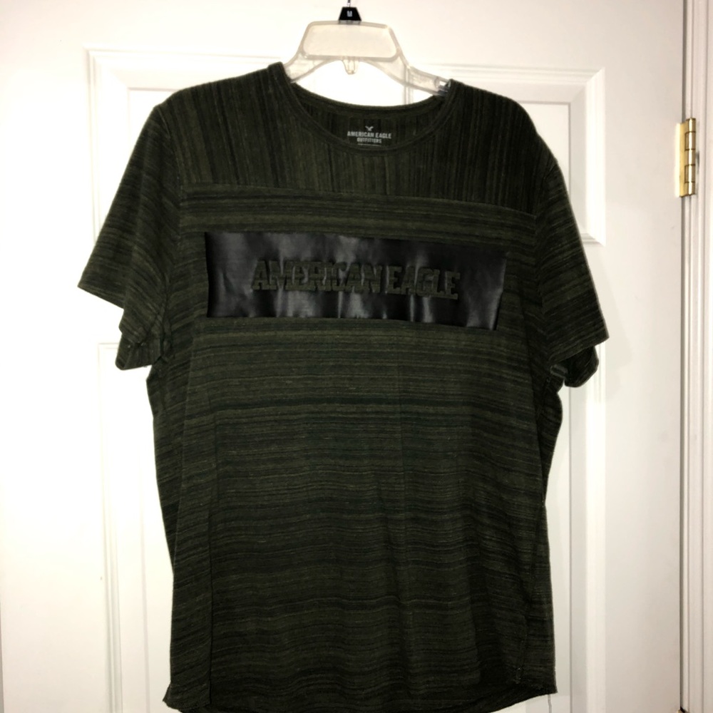 Men’s American eagle t shirt
